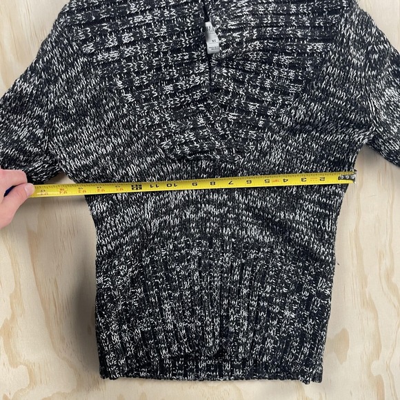 White House Black Market Sweater Womens XS Black V Neck Chunky Knit Pullover - Picture 4 of 6